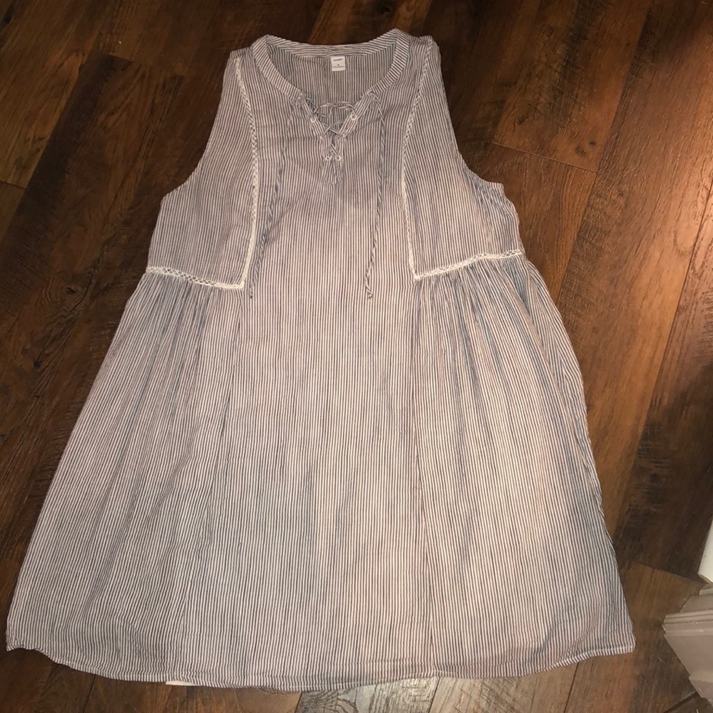 Old Navy Babydoll white & navy striped dress